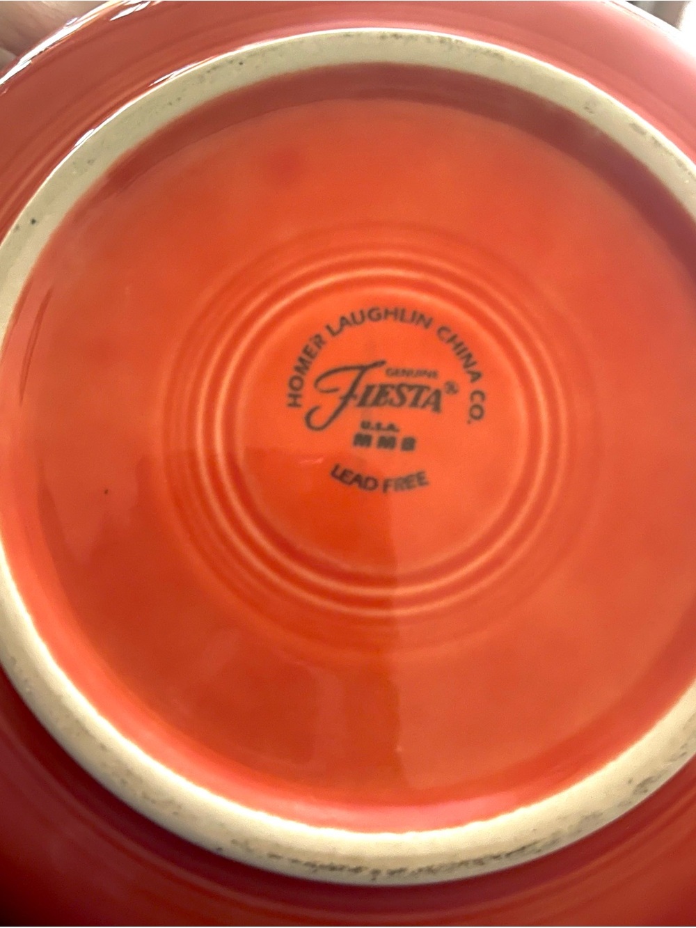 Vintage Fiestaware Orange Persimmon 8 1/2 inch Serving Bowl - Picture 4 of 4